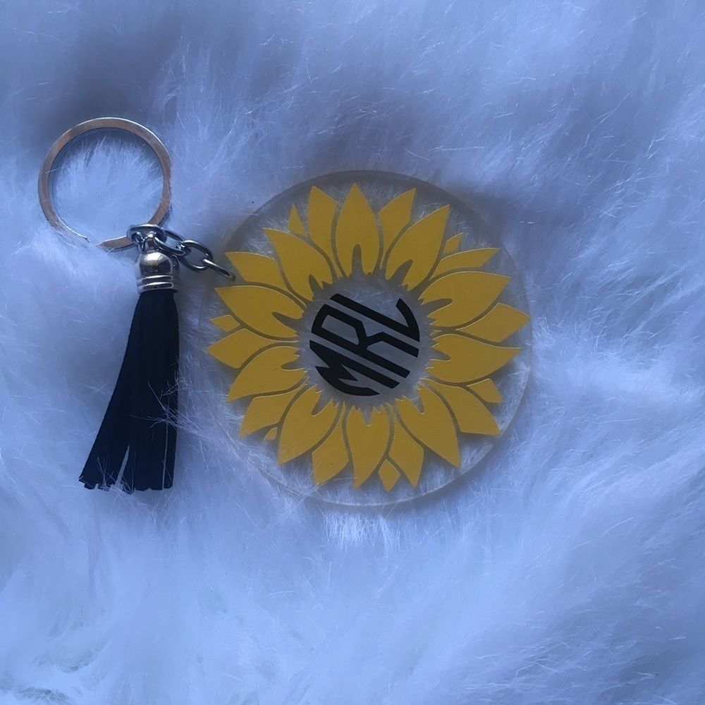 Monogram Sunflower Keychain - Picture 3 of 6